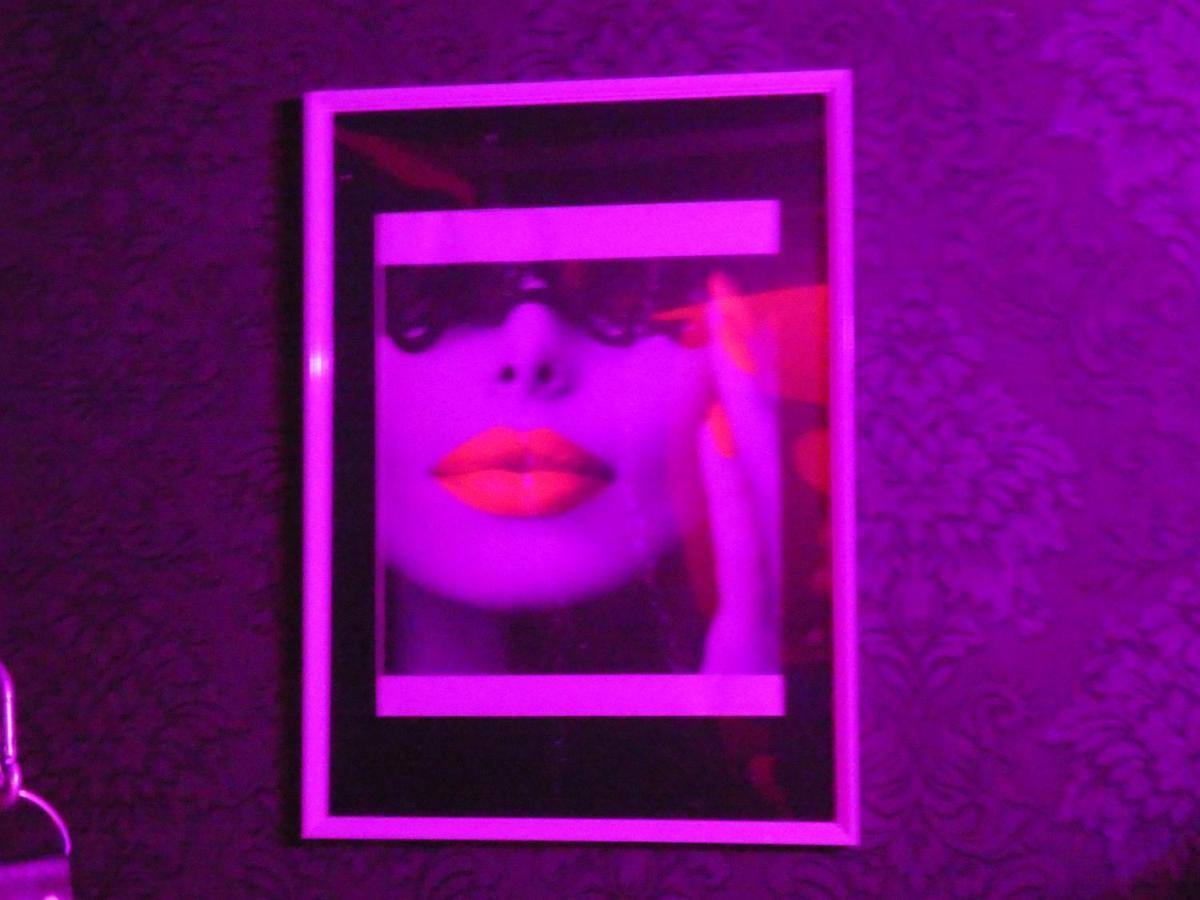 Love Room Le Rouge Et Noir Barr Exteriör bild