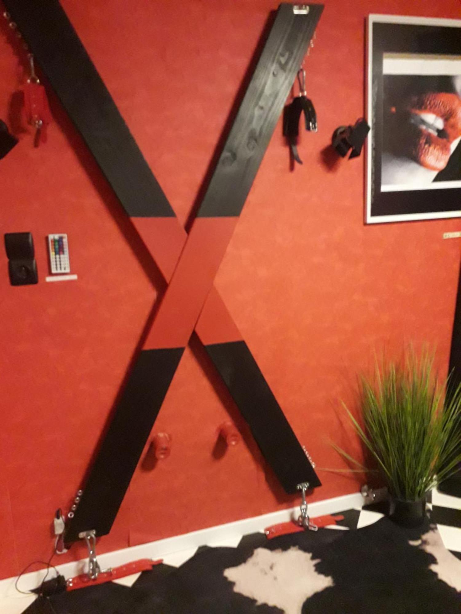 Love Room Le Rouge Et Noir Barr Exteriör bild